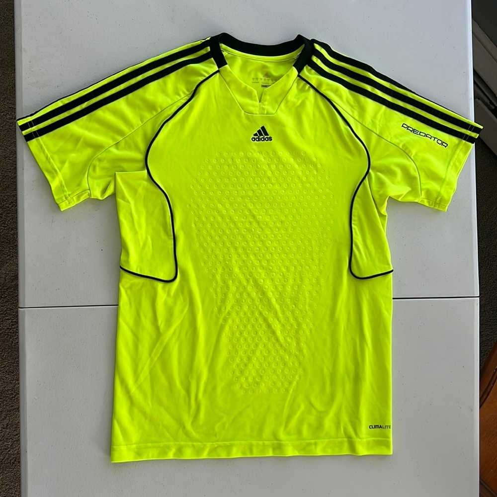 LAST CALL - Adidas highlight activewear T-shirt. Size S. Highlighter yellow.